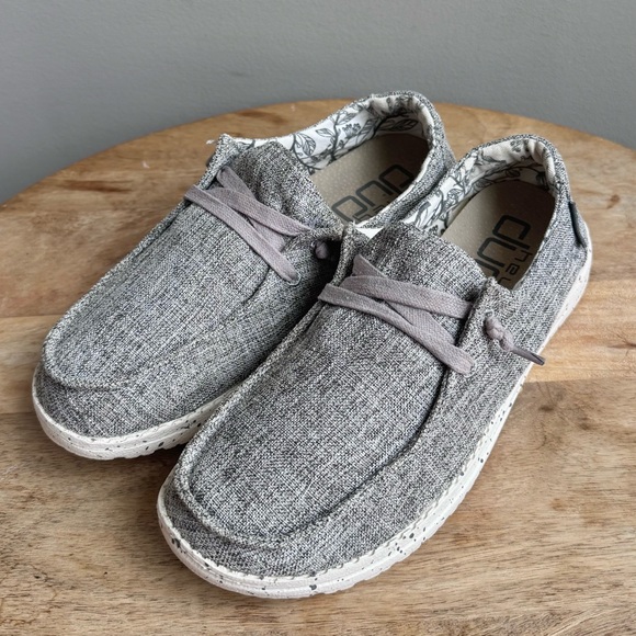Hey Dude Wendy Linen Iron Gray Slip On Loafers Womens Size 7 Walking - Picture 4 of 10